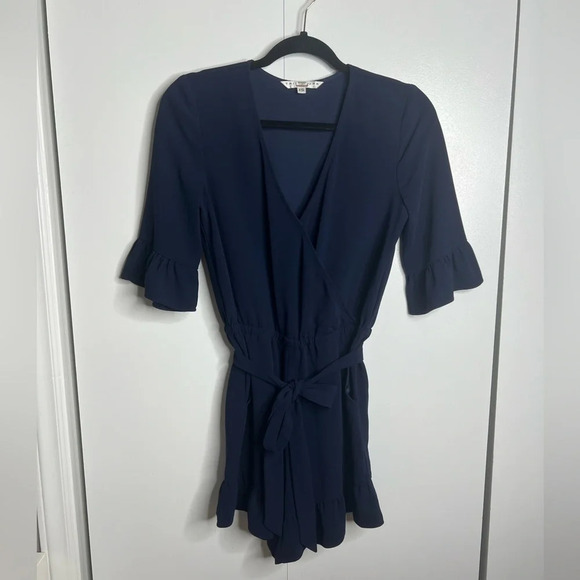 Trina Turk - Te Amo Romper - Navy Blue XS - Rent the Runway - Picture 4 of 8